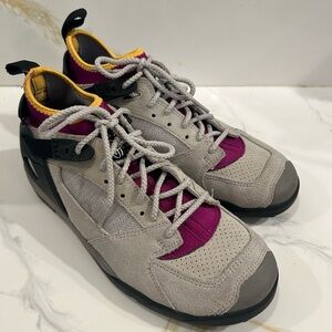 Nike ACG Air Revaderchi Hiking Shoes Granite AR0479-001 Men’s 7 - Excellent